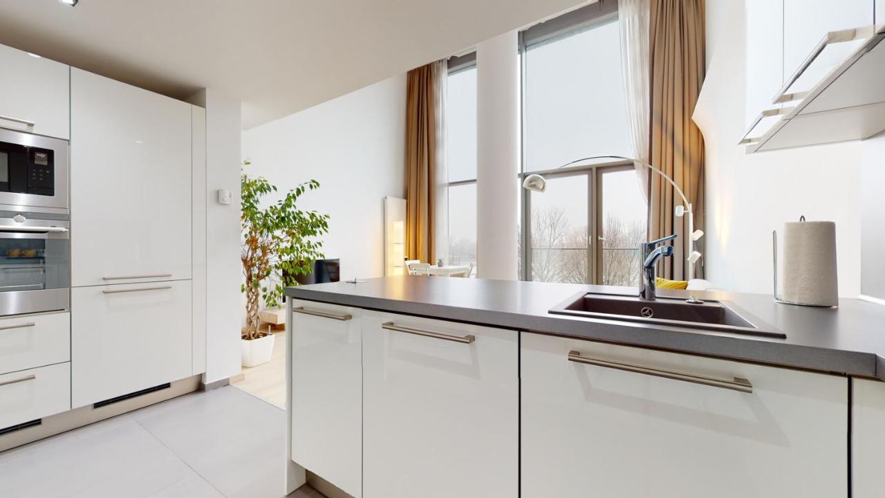 Eurovea Apartments Bratislava Extérieur photo